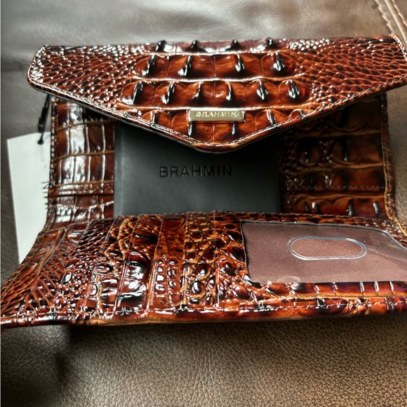 Brahmin Veronica Pecan Melbourne Wallet NWOT - Picture 4 of 4